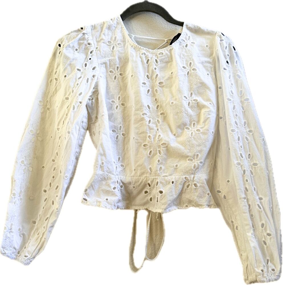 AQUA White Eyelet Lace Up Puff Sleeve Cotton Top M